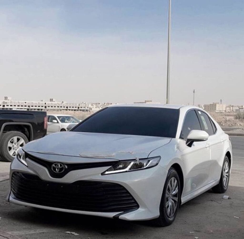 خدمة كار لفت عجمان للتوصيل